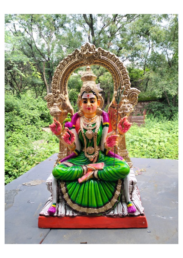 Statue 9