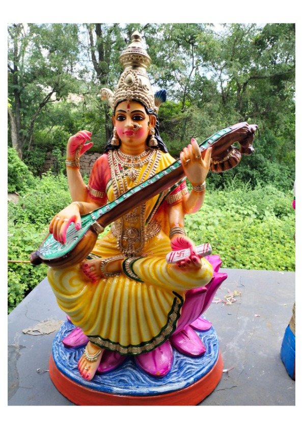 Statue 10