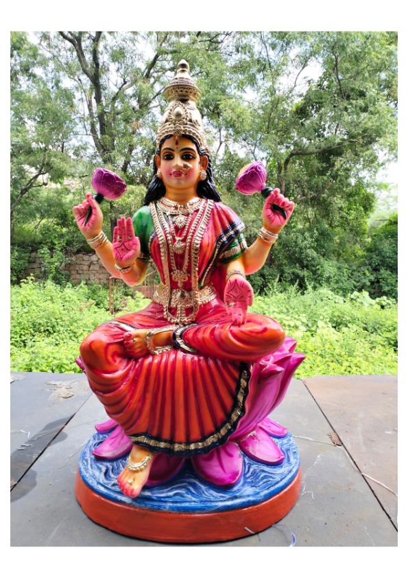 Statue 13