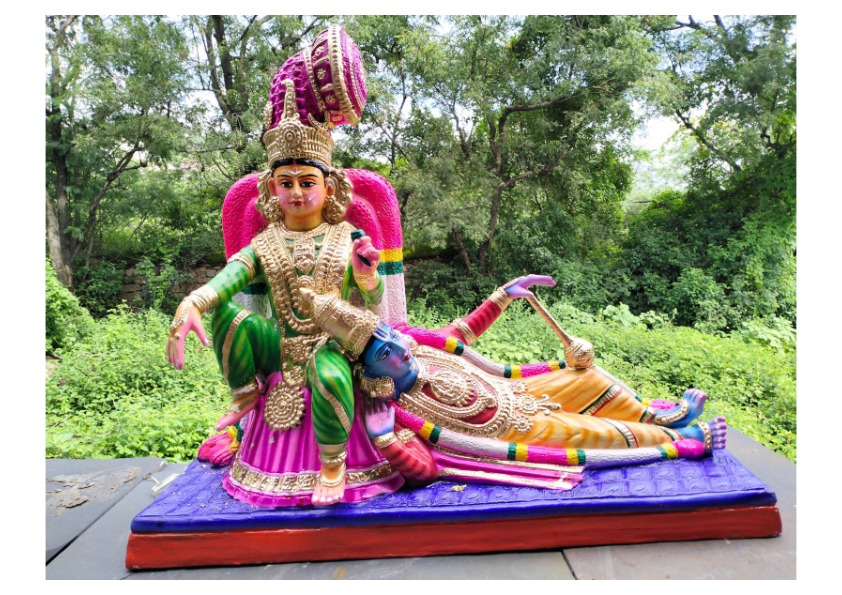 Statue 20