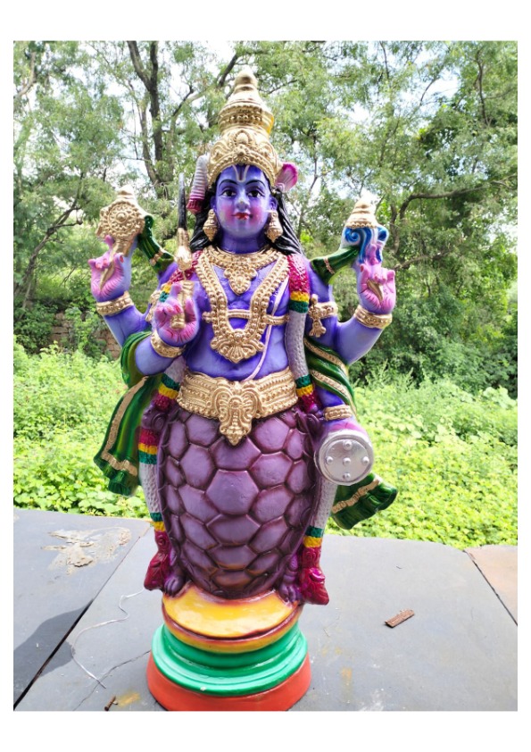 Statue 26