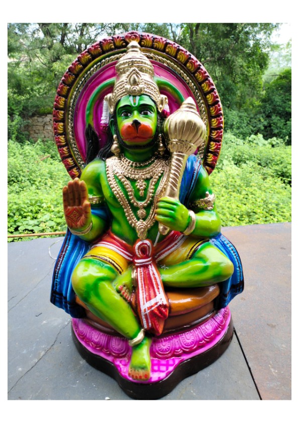 Statue 28